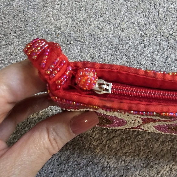 Red Pink White Beaded Wristlet Girlhoodcore Cottagecore Countryside Chic - Picture 5 of 6